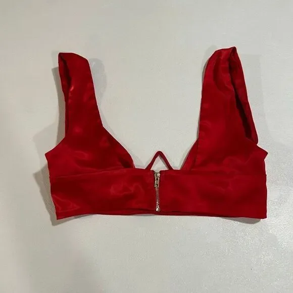 Oh Polly Red Satin Underwire Crop Top Size 2 US / UK 6 - Picture 2 of 6